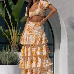 Seven Wonders Tropicana Citrus Floral Top Skirt Set Beautiful Ruffle detail NWT